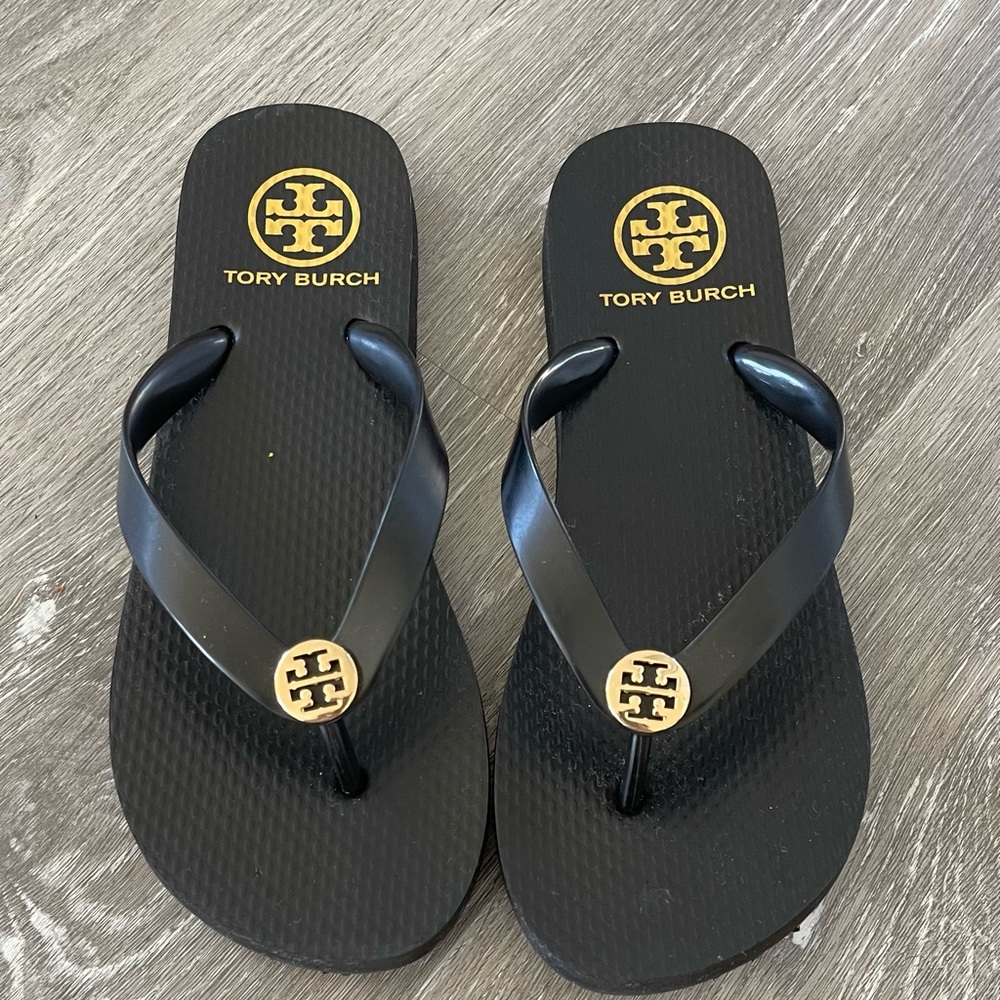 Tory Burch Thin Flip-flops size 7 black and gold color